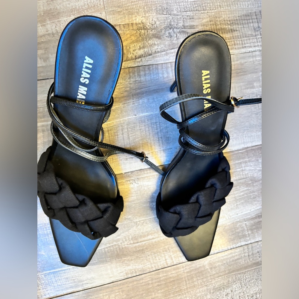 Alias Mae Black Braided Front Strap Ankle Tie Sandals
